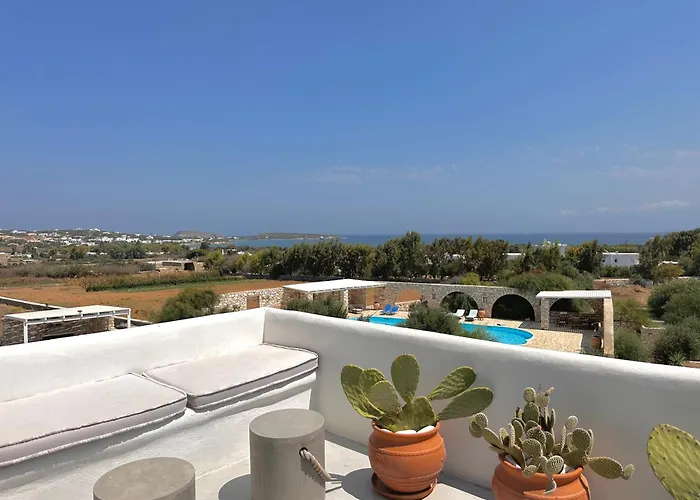 Luxurious Rooftop Escape * Naousa (Paros)