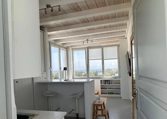 Luxurious Rooftop Escape Apartment Naousa (Paros)