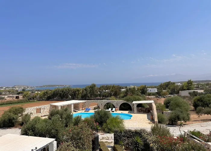 Luxurious Rooftop Escape